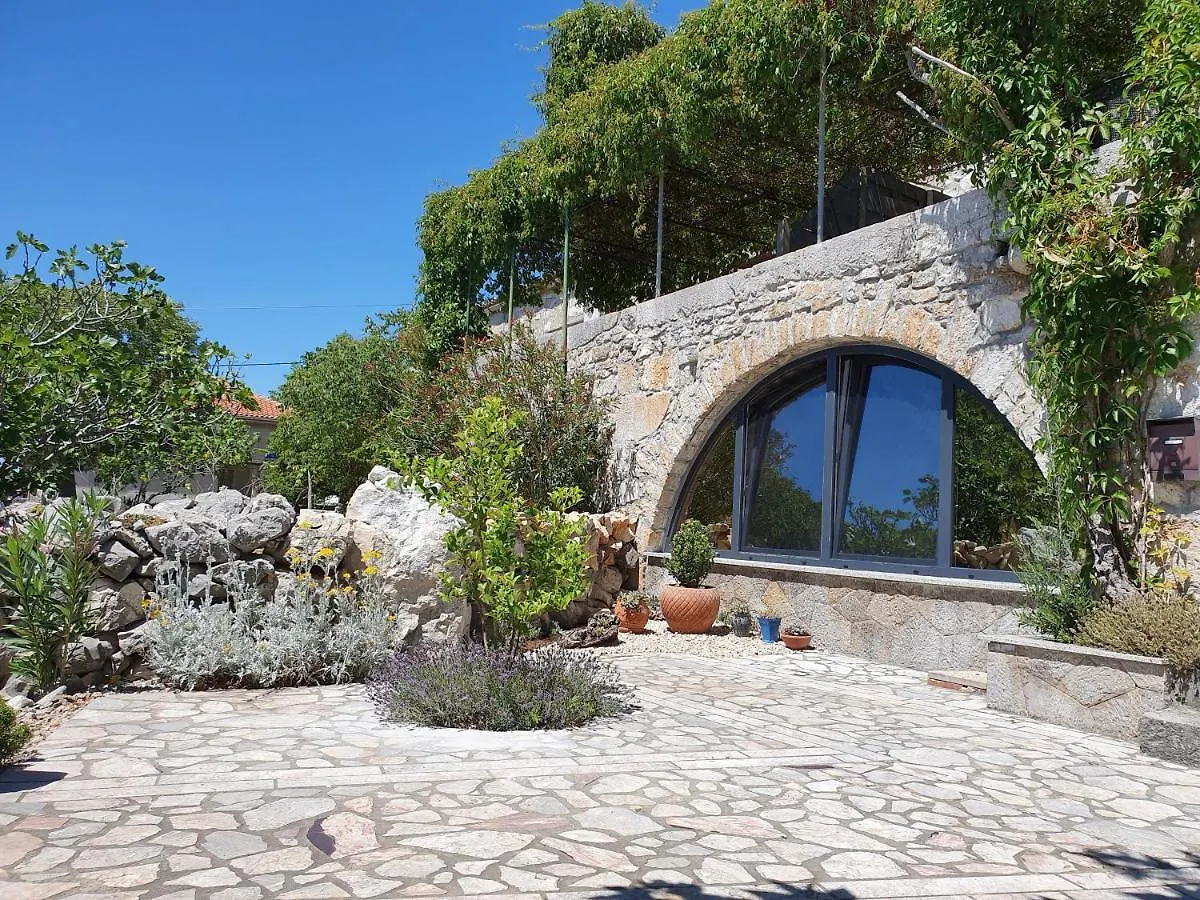 Villa Diny with Pool Pinezići Dom wakacyjny